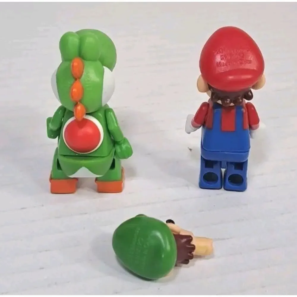 MEGA BLOKS Super Mario Bros Mario Yoshi Luigi Head Mini Figures Toy Parts Lot